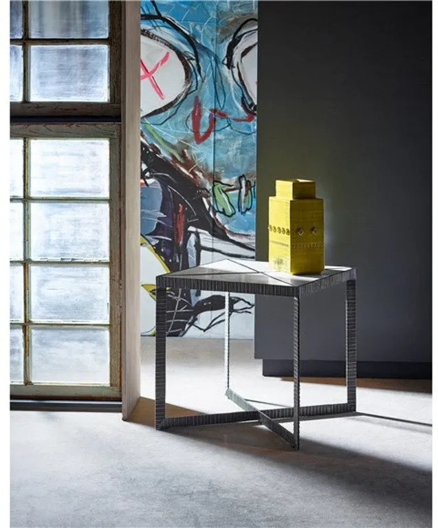 ABSTRACTION END TABLE