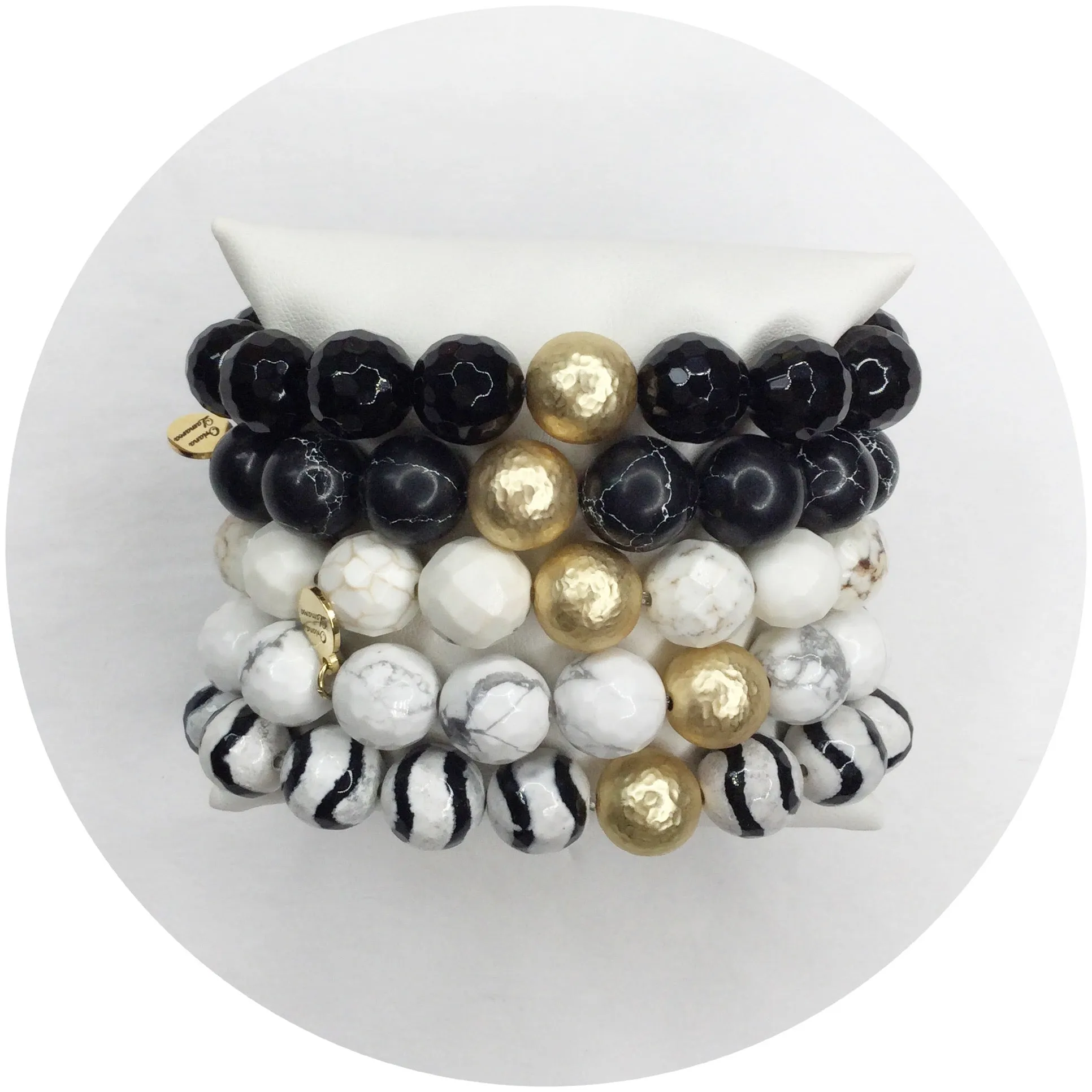 Black to Basics Armparty
