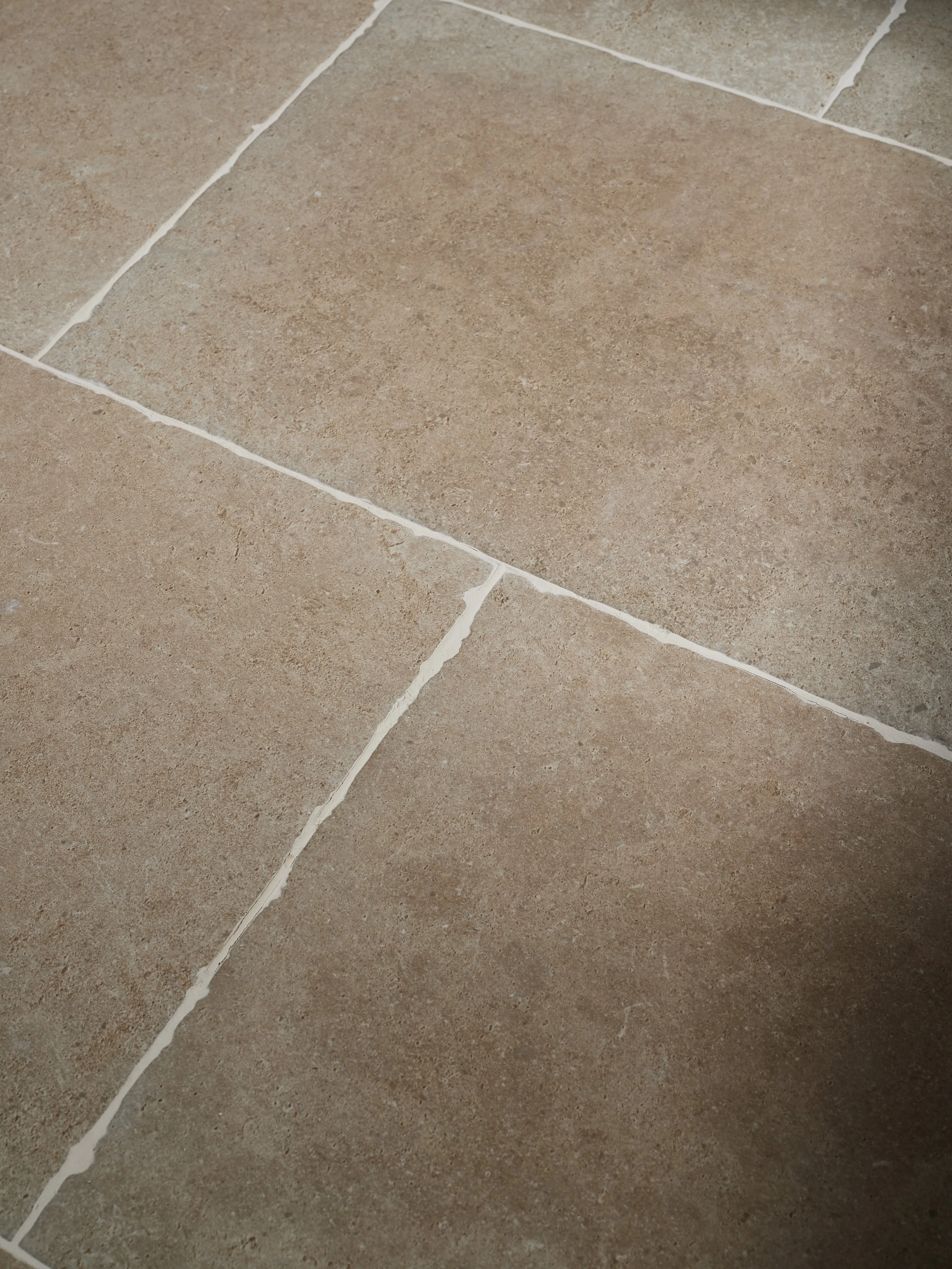 Ca'Pietra Portare Cotswold Porcelain - Textured