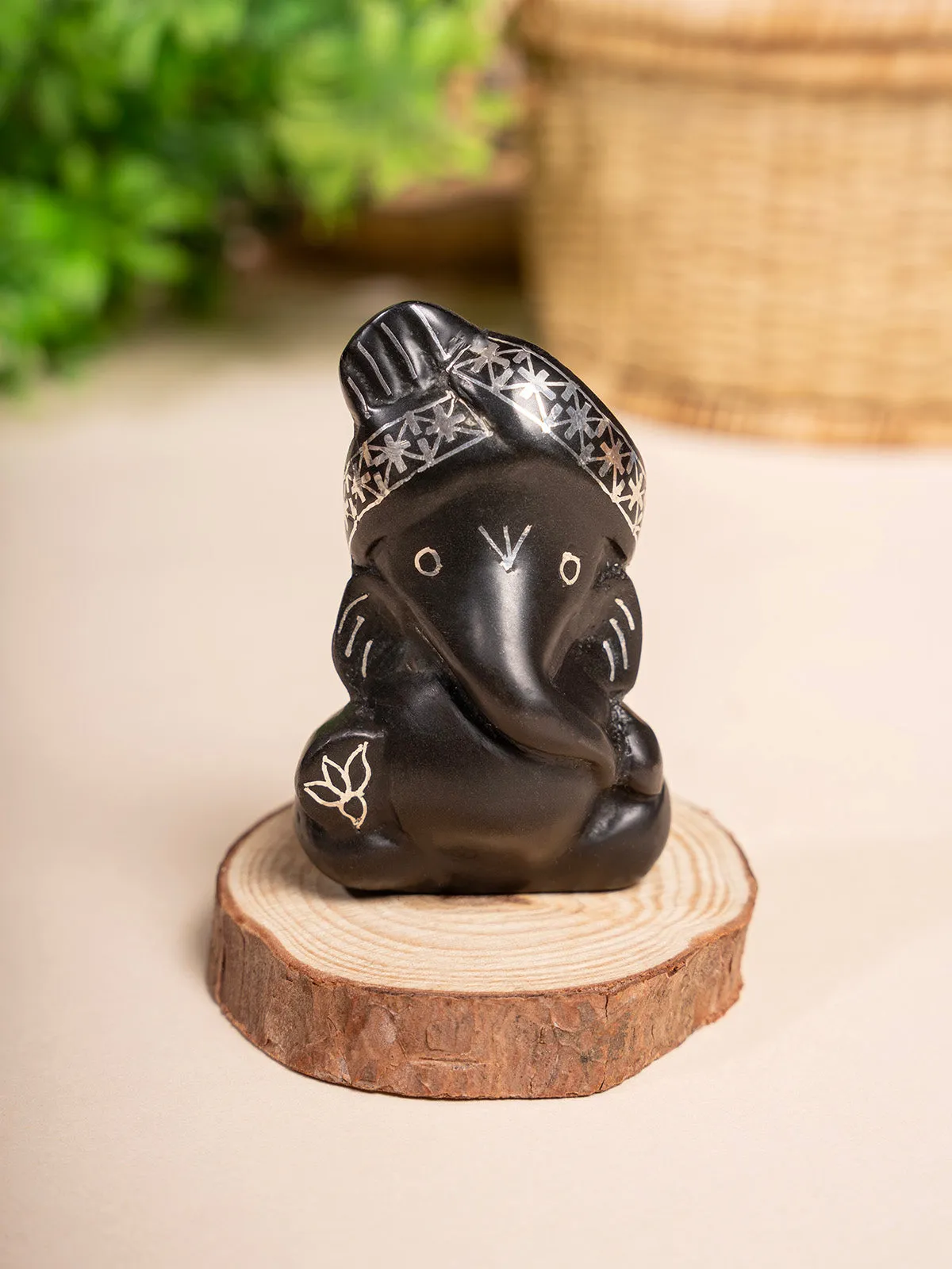 Fulzadi Handcrfated Bidri Ganesh Idol