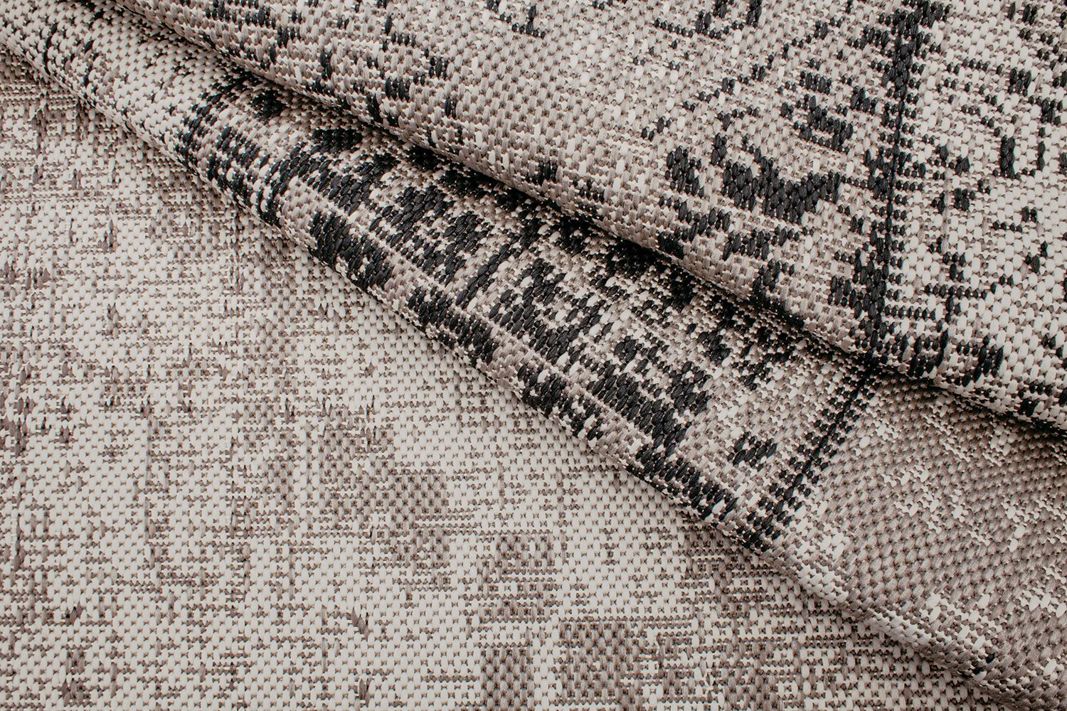 Outdoor Rug By Treasure Garden - Mosiac - Pebble Sand