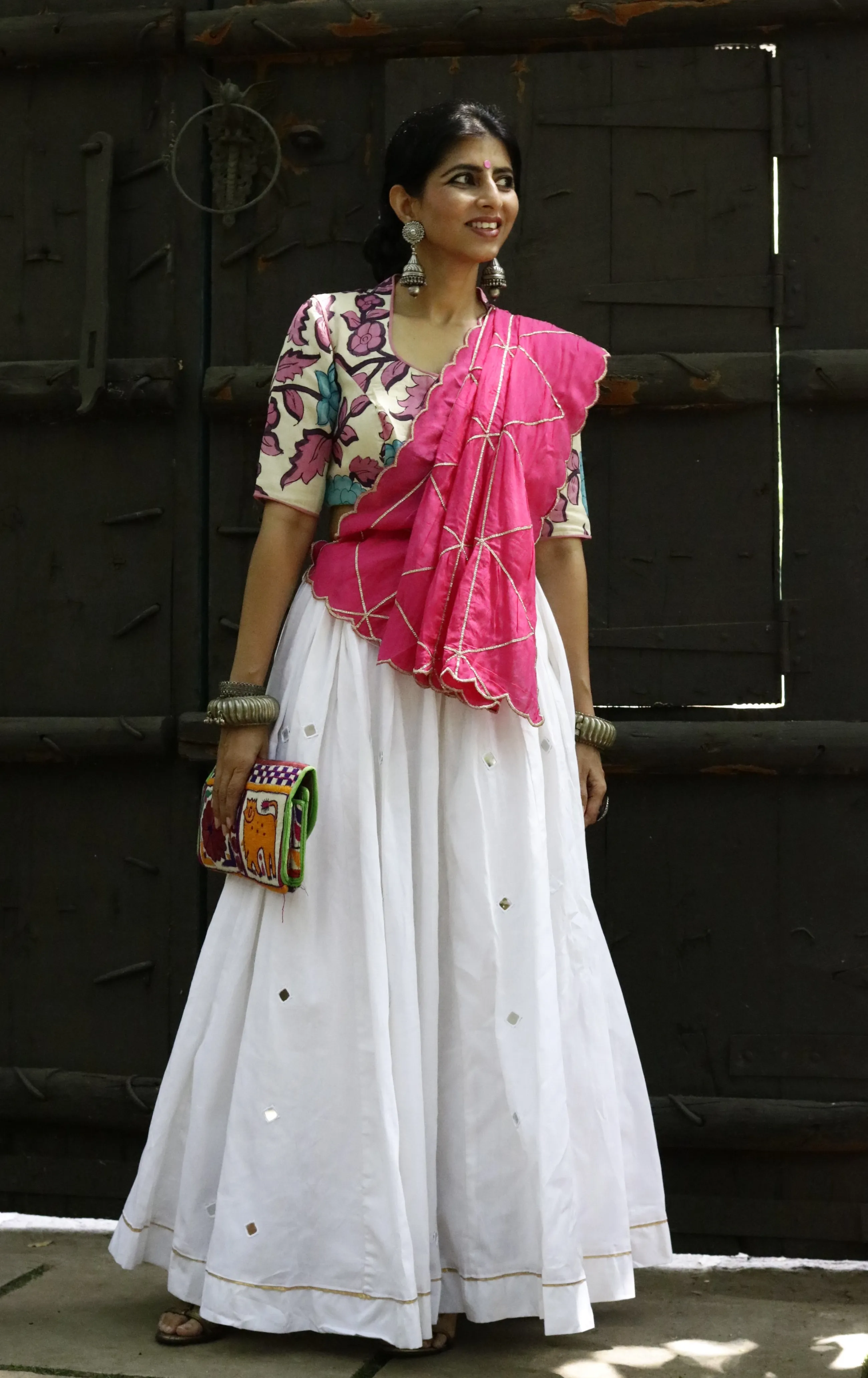 'Taj Mahal' Mirror Work Cotton Lehenga : Festive Ivory Colour Navratri Kutch Lehenga With Mirror Work