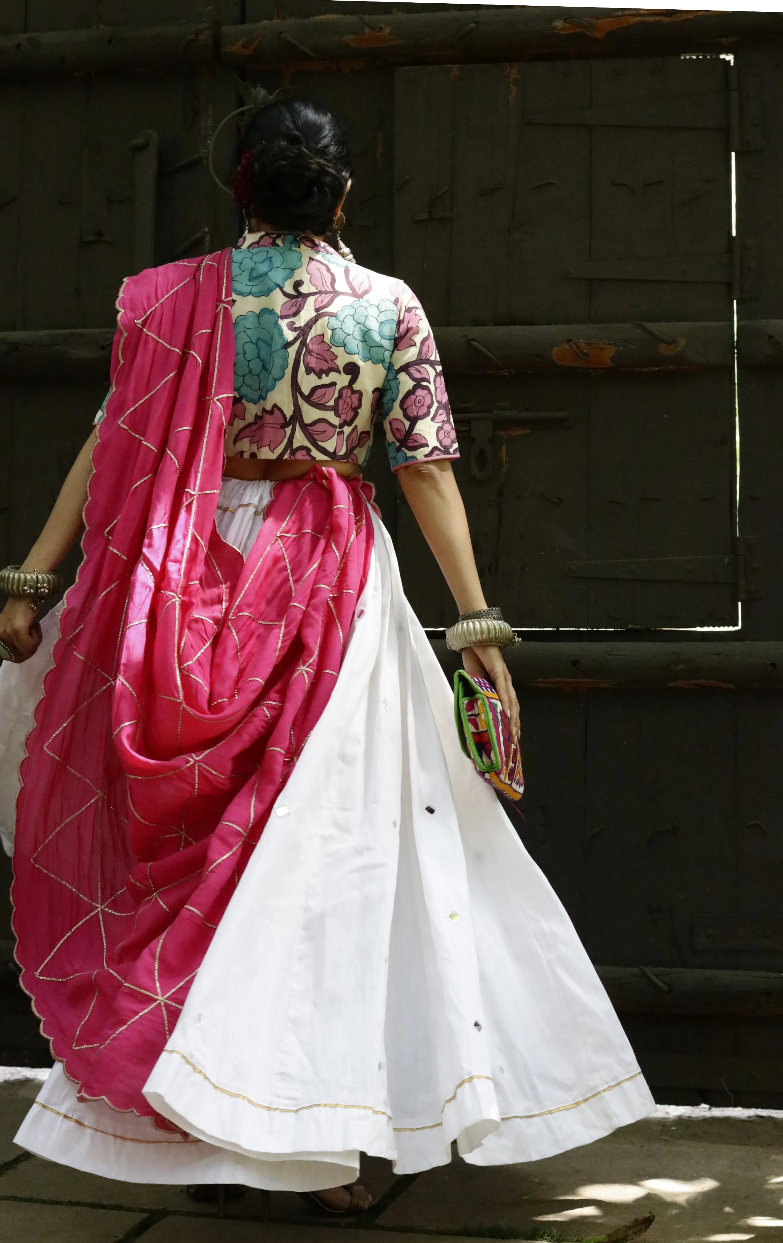 'Taj Mahal' Mirror Work Cotton Lehenga : Festive Ivory Colour Navratri Kutch Lehenga With Mirror Work